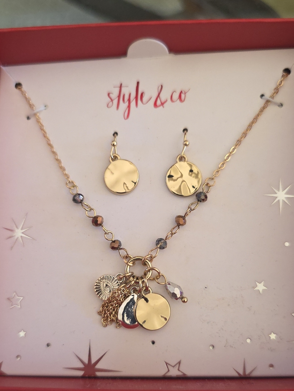 STYLE & CO GOLD-TONE RED CRYSTAL DROP EARRINGS & PENDANT NECKLACE 17" SET NIB